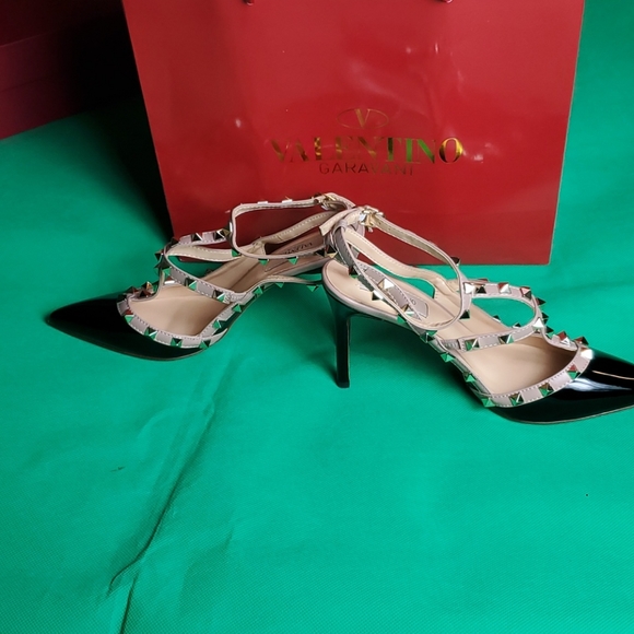 COPY - 💝 VALENTINO GARAVANI 💝 - Picture 8 of 13